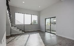 Larrabee Condominiums
