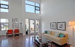Sunset Silver Lake Lofts