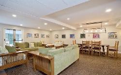 Cedar Lodge