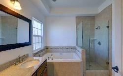 Gramercy Villas