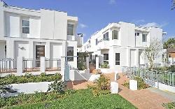 Sunset Park Villas