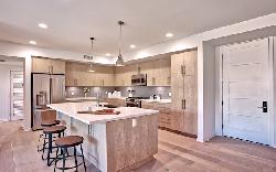 4240 Laurel Canyon
