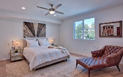 4240 Laurel Canyon