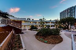 301 Ocean