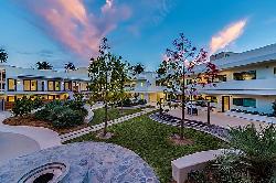 301 Ocean