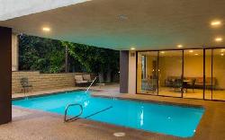 Wilshire Swall
