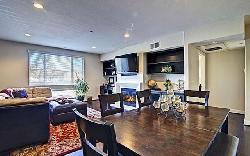 10878 Bloomfield