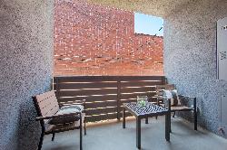 935 N Hudson