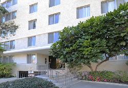 245 S Spalding