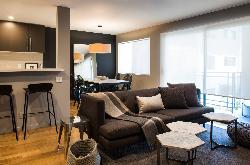 888 Hilgard