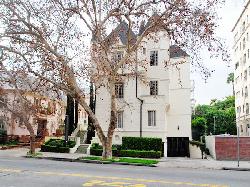 Chateau Rossmore