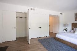 1401 Camden