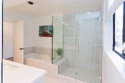 1401 Camden