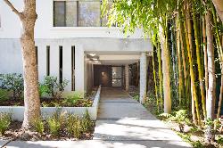 1401 Camden