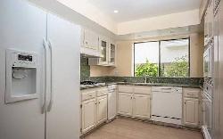 Palisades Circle Villas