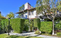 Palisades Circle Villas