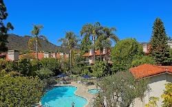 Palisades Circle Villas