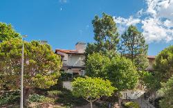 Palisades Circle Villas