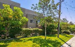 Silverview Townhomes Echo Park