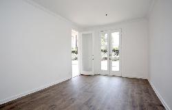 230 S Hamilton