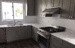 230 S Hamilton