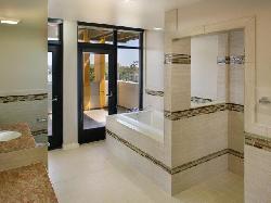 Luxe at 1548