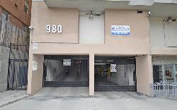980 Oxford Villa
