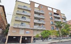 980 Oxford Villa