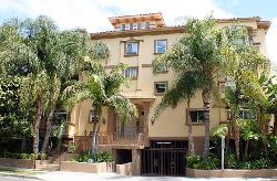 Villas at Vista Del Monte