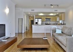 10633 Eastborne