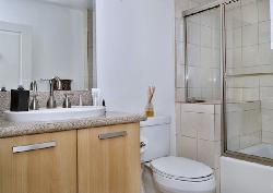 10633 Eastborne