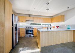 Rose Avenue Apartments
