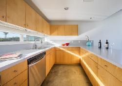 Rose Avenue Apartments