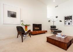 1721 Selby
