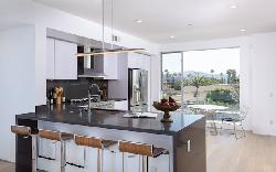 Venice Blvd Urban Living