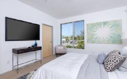 Venice Blvd Urban Living