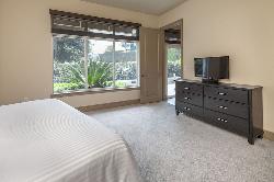 Oakwood Miracle Mile