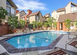 Windsor Village Townhomes