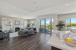 Centinela West