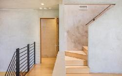 Venice Broadway Lofts