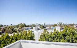Venice Broadway Lofts