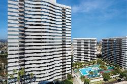 Barrington Plaza