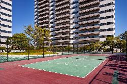 Barrington Plaza