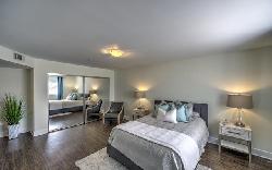 Residence at 1400 Vista, The