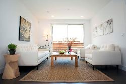 1800 Whitley