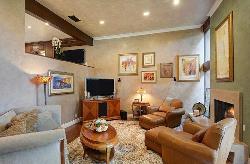 One South Orange Grove