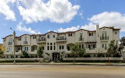 Colfax Villas