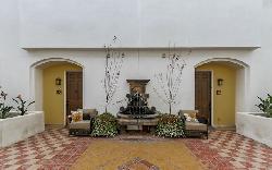 Colfax Villas