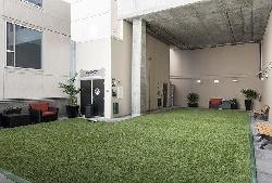 1600 Vine