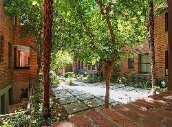 Livingstone Hotel